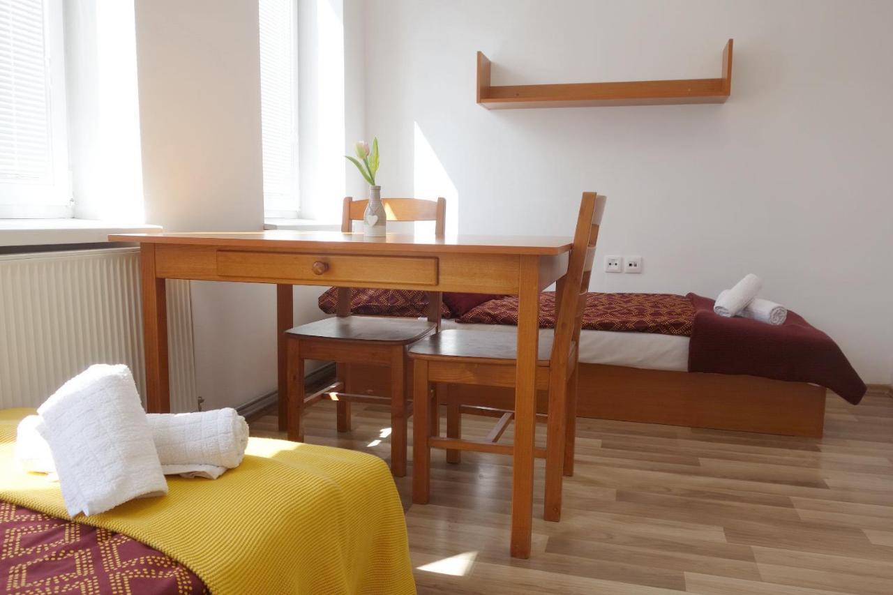 Apartmany Alzuz Ruzomberok Esterno foto